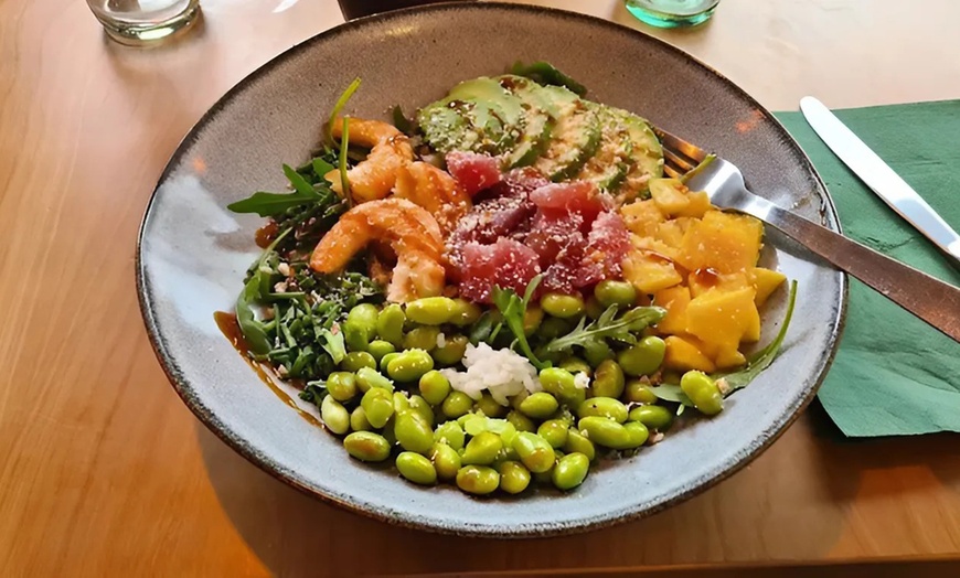 Image 18: Menús para 1 o 2 con bowl o roll, entrante, postre y bebida 