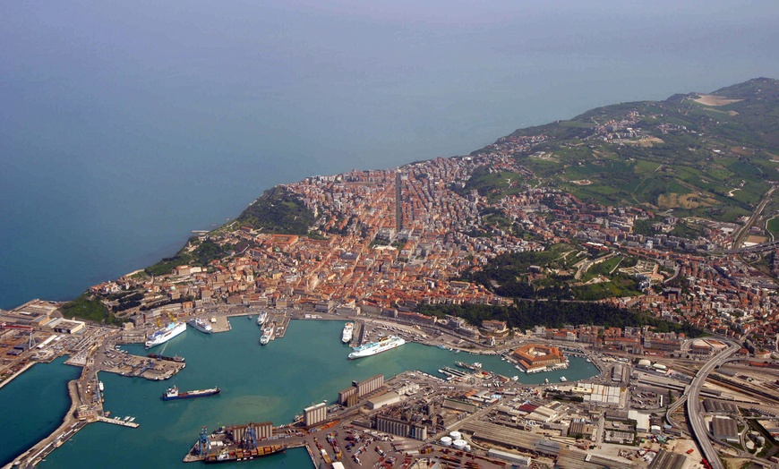 Image 4: ✈Ancona: Up to 4 Nights with Return Flights 