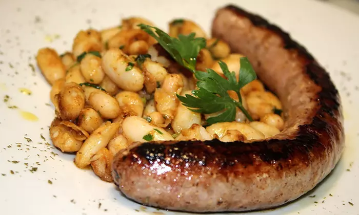 Menú variado para 2 o 4 personas a elegir entre clásico o prémium