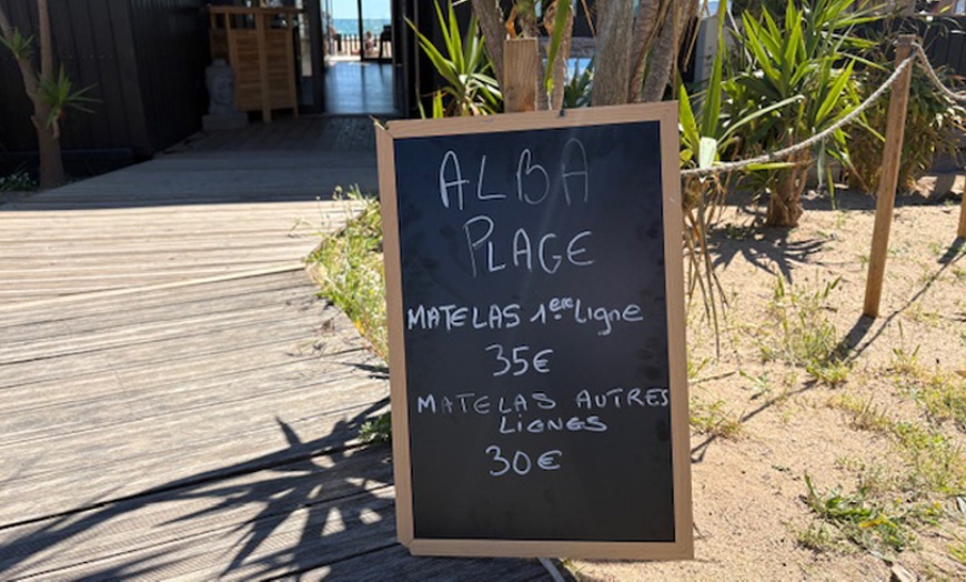 Image 16: Bercés par le murmure des vagues à L'Alba Plage Fréjus en duo