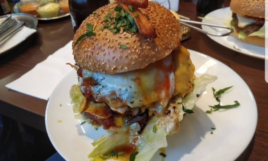 Image 5: Burger inkl. Beilagen