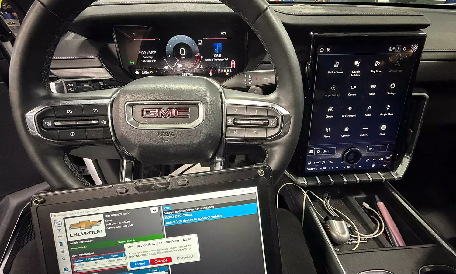 Synthetic Blend or Full Synthetic Oil Change with Opt Tire Rotation