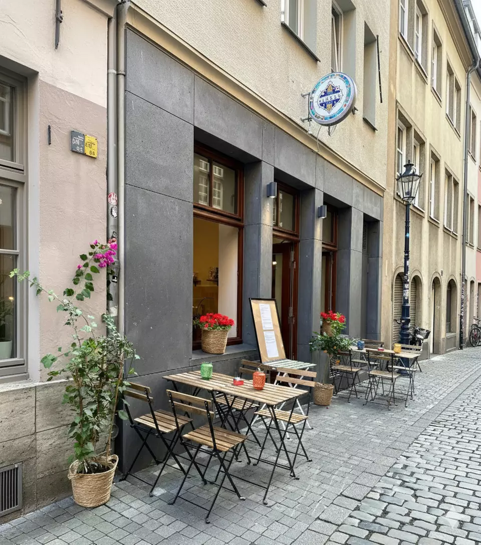 Ein Hauch von Persien: 3-Gänge-Menü für 1 bis 4 Personen