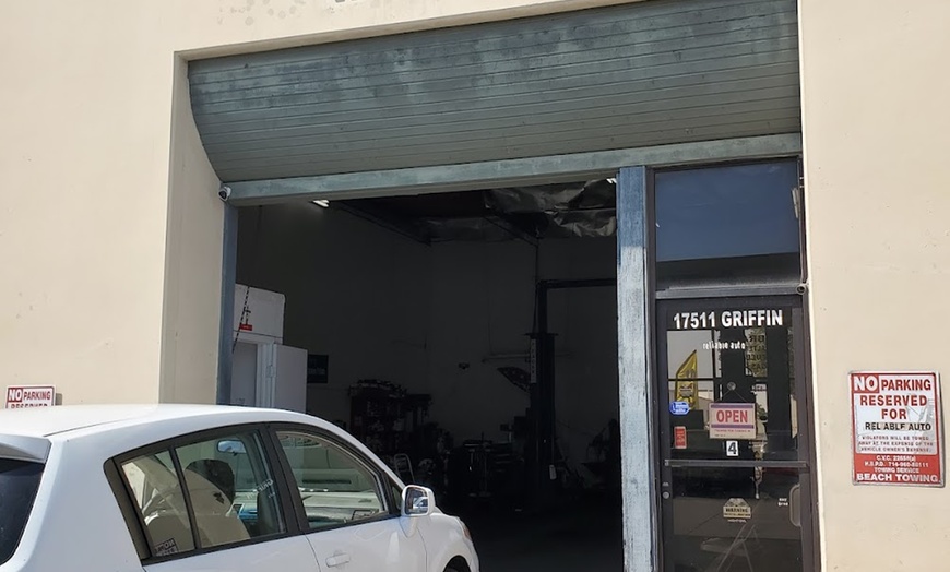 Image 5: Conventional, Synthetic Blend, or Full Synthetic Oil Change w/  Filter