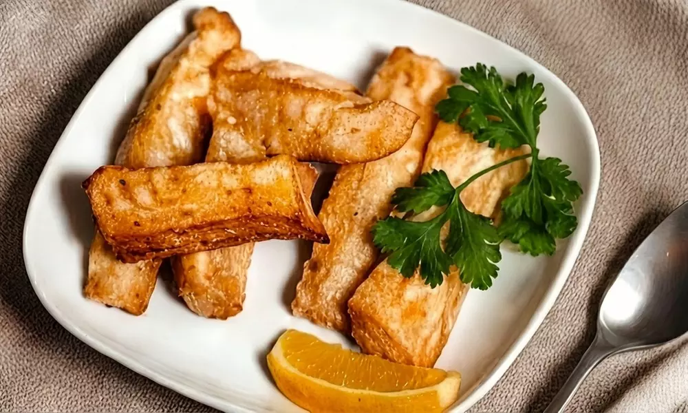 Savor a Diverse Asian-Inspired 2-Course Meal with Drink in BoxPark