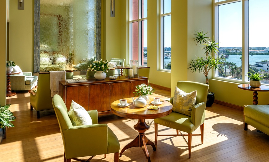 Image 3: 90-Minute Aromatherapy Massage with Full Spa & Hotel Access