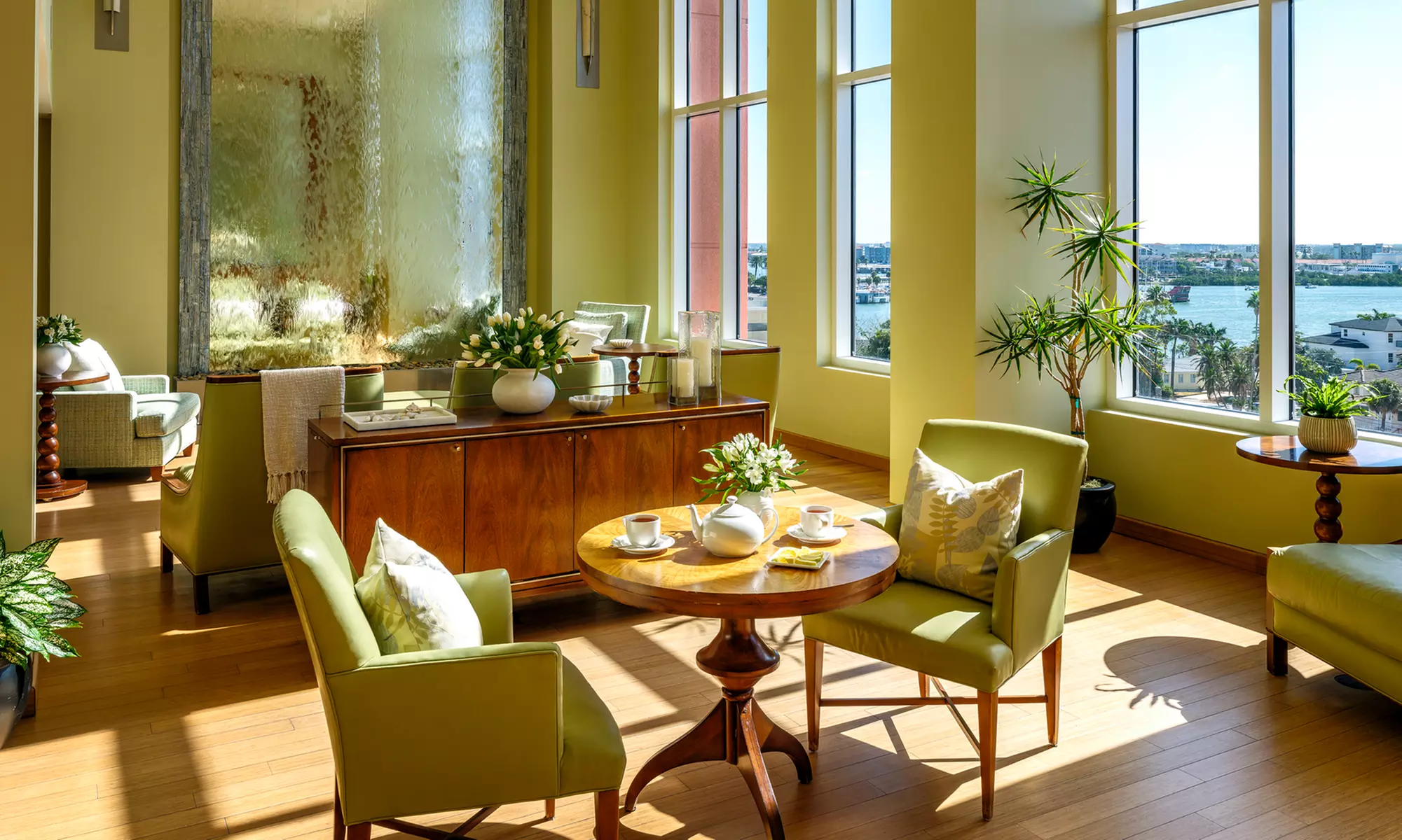 90-Minute Aromatherapy Massage with Full Spa & Hotel Access