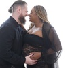 Image 4: 30-Minute Maternity Studio Photoshoot with Dresses and Digital Image