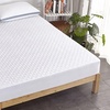 Image 1: Protège-matelas imperméable et anti-acariens