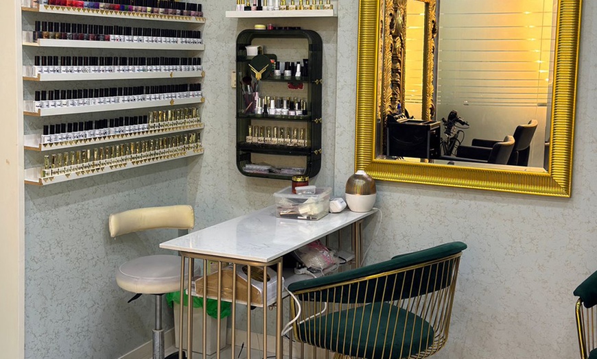 Image 3: Glow & Go: Hair Wash, Blow-Dry & Beauty Combos – Dubai