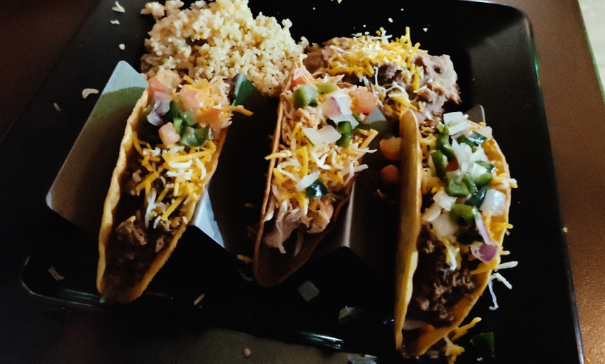 Image 2: $8 for $14 worth of Mexican food: taste the best chicken fajitas in town