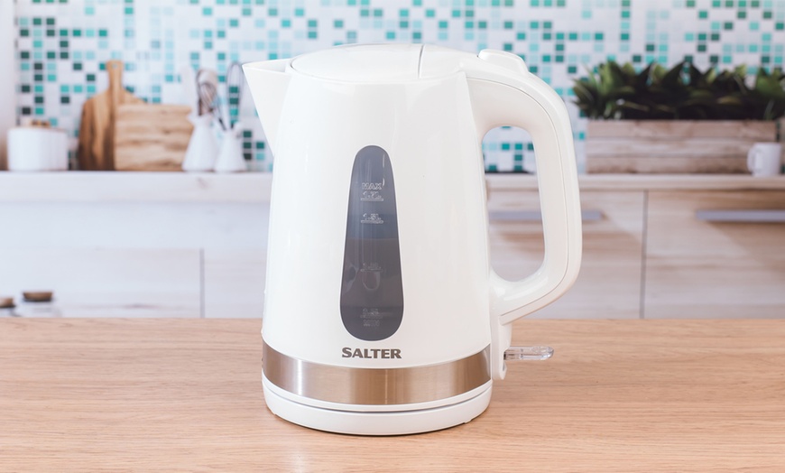 Image 11: Salter Kettle and Toaster Set