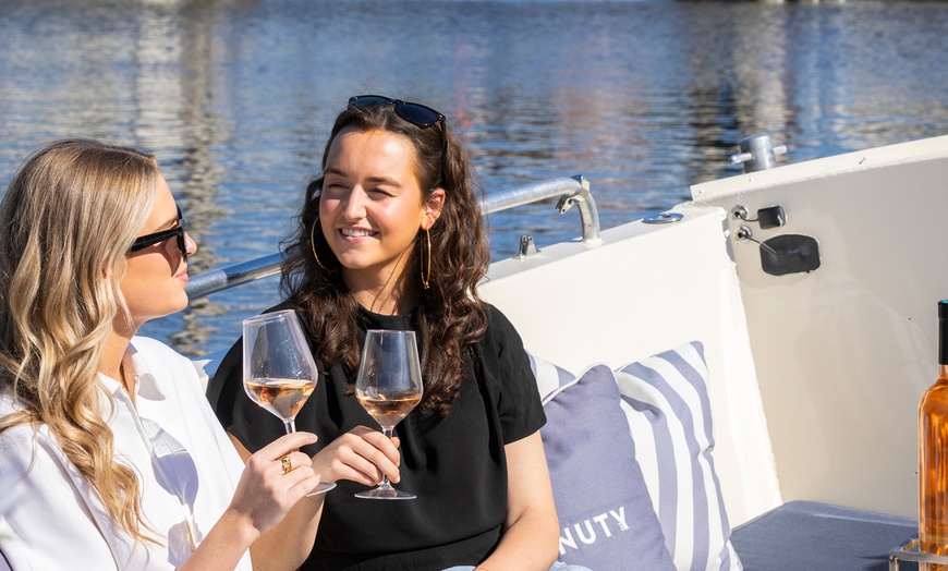 Image 7: Beleef een privé boottocht door de betoverende grachten van Amsterdam