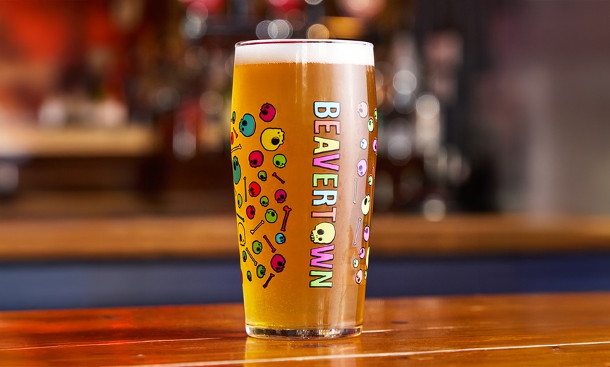 Image 3: Burgers, Pizzas, Wings, Mains and Sharers at Social Pub & Kitchen