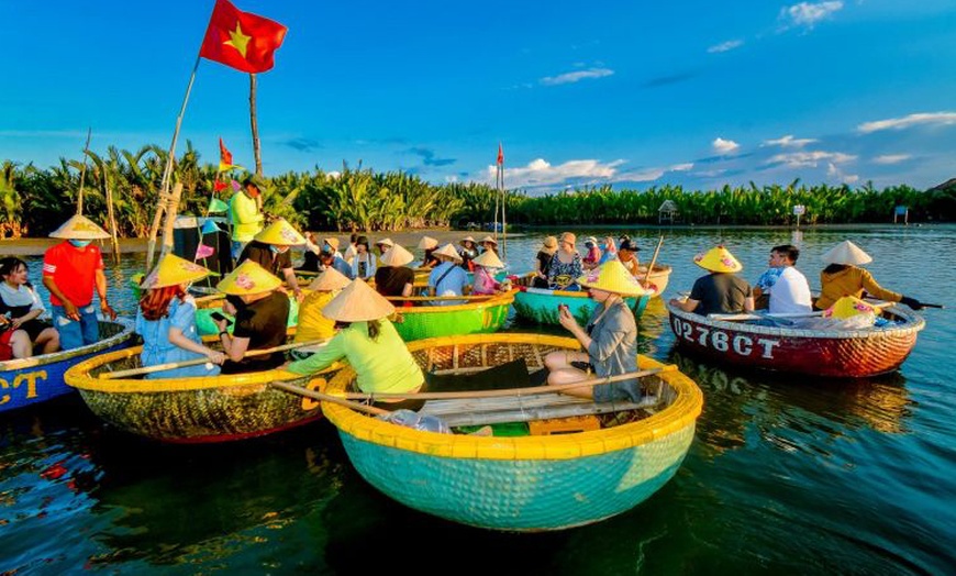 Image 4: Vietnam: Hoi An Half Day Trip to Cam Thanh Coconut Village 