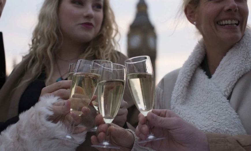 Image 2: River cruise on the Thames with live music and canapés