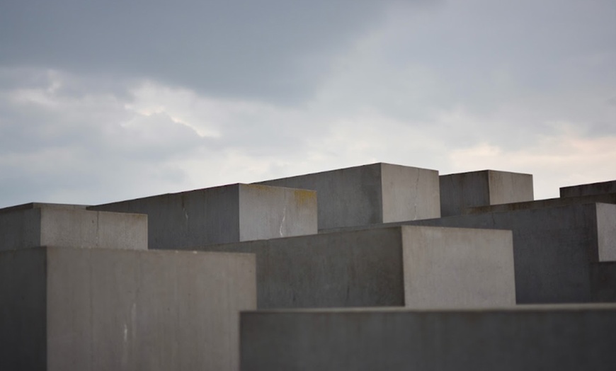 Image 10: 90-150 Min. Stadtführung durch Berlin für 1, 2 oder 4 Personen