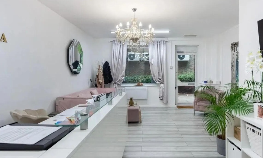 Image 3: Profhilo® Treatment in London – Hydrated, Youthful & Glowing Skin