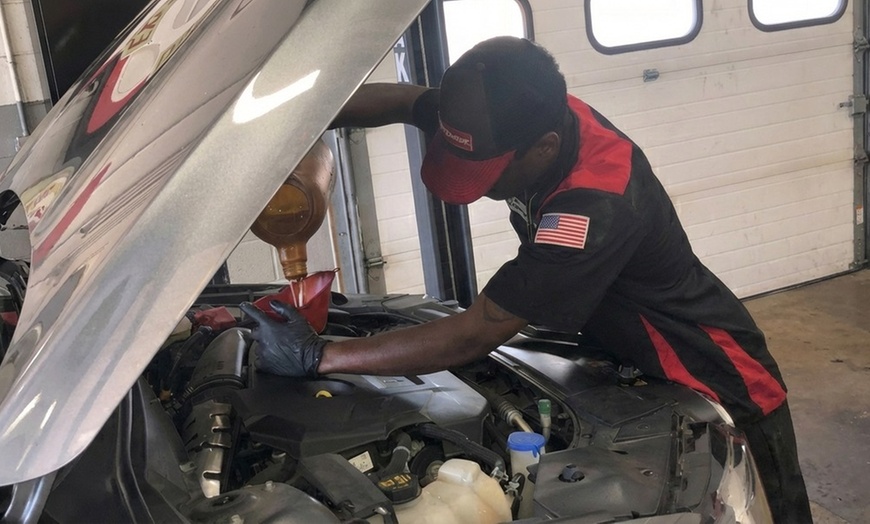 Image 2: Protect Your Engine w/ a Full Synthetic Oil Change & Diagnostic Check