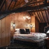 Image 15: Stadhampton: Romantic Stay for 2 with Dinner & Champagne