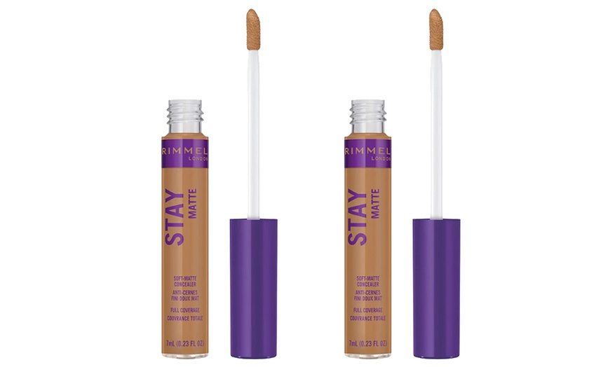 Image 4: Pack of Two Rimmel Stay Soft Matte Concealers 