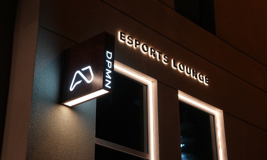 Image 2: One-Hour Gaming with Comfort, Boot Camp 360, 540 or VIP Lounge Access