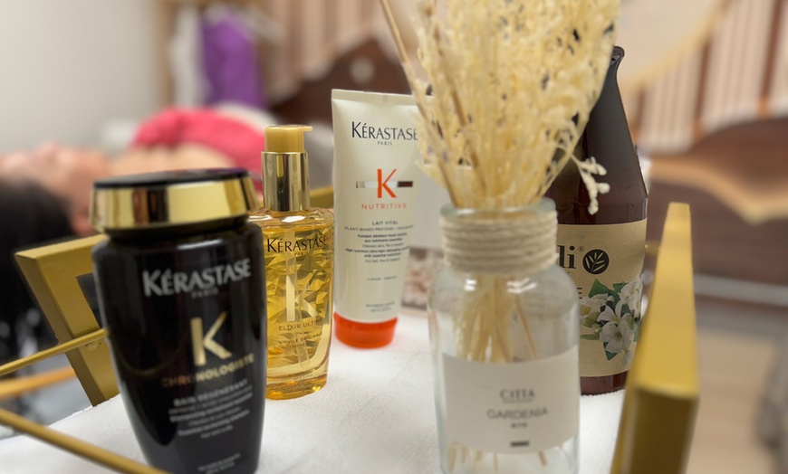 Image 3: Luxury Japanese Head Spa: Deep Cleansing and Stress-Relief Treatment
