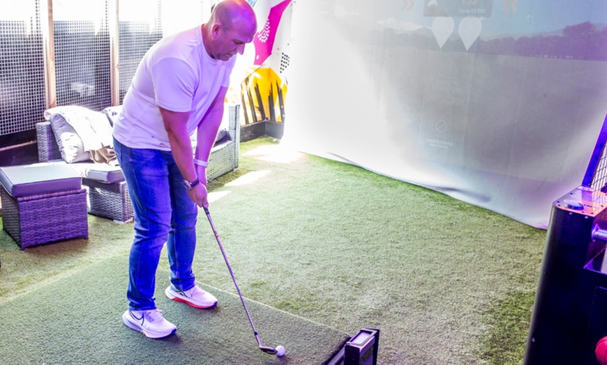 Image 4: Dive into Fun: Battle Pass for Any 4 Activities with a Beer