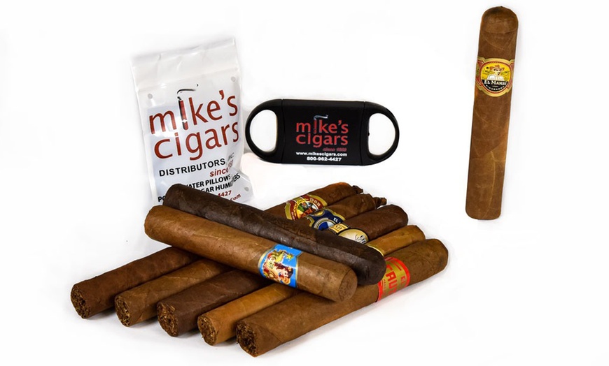 Image 2: Mike's Smoking Cigar Sampler