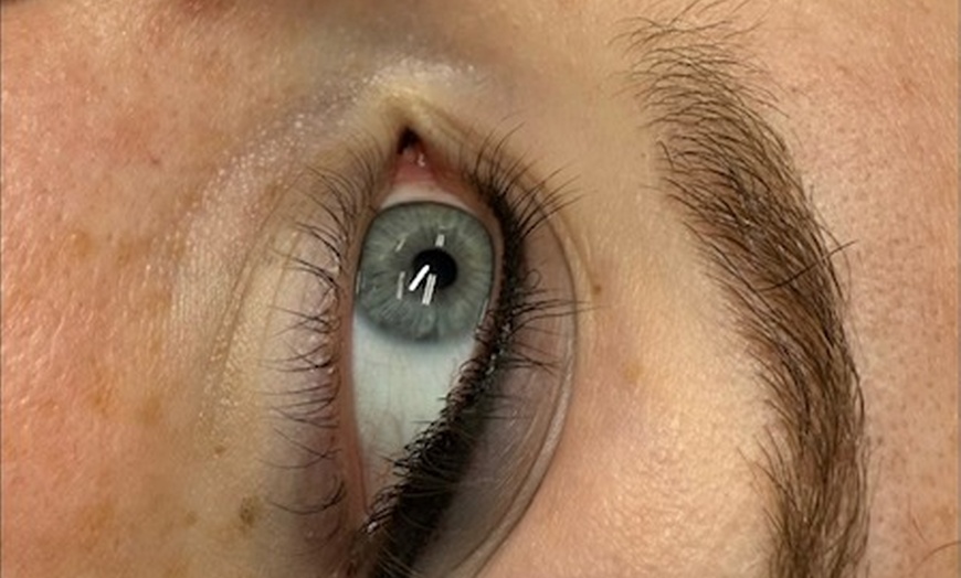 Image 3: Explore Infinite Suites Permanent Eyeliner offers with up to 63% off