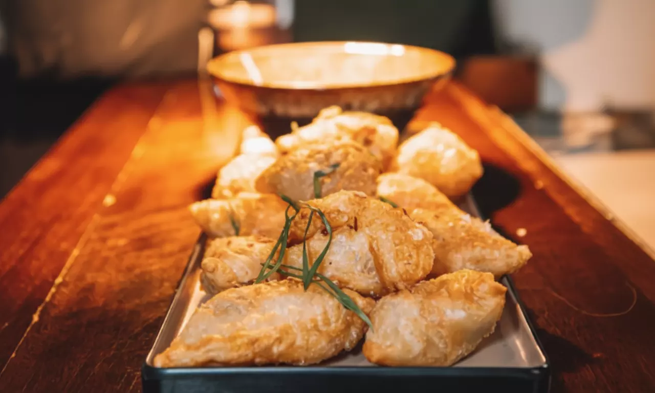 Chefs Banquet For 2, 3, 4, 5 or 6 People and Glass of House Wine Each