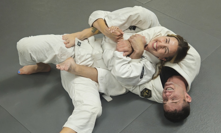 Image 3: 10-Day Unlimited Trial or 1 Month of Beginner Self-Defense Classes w/ Uniform at Gracie Ju-Jitsu (Up to 75% Off)