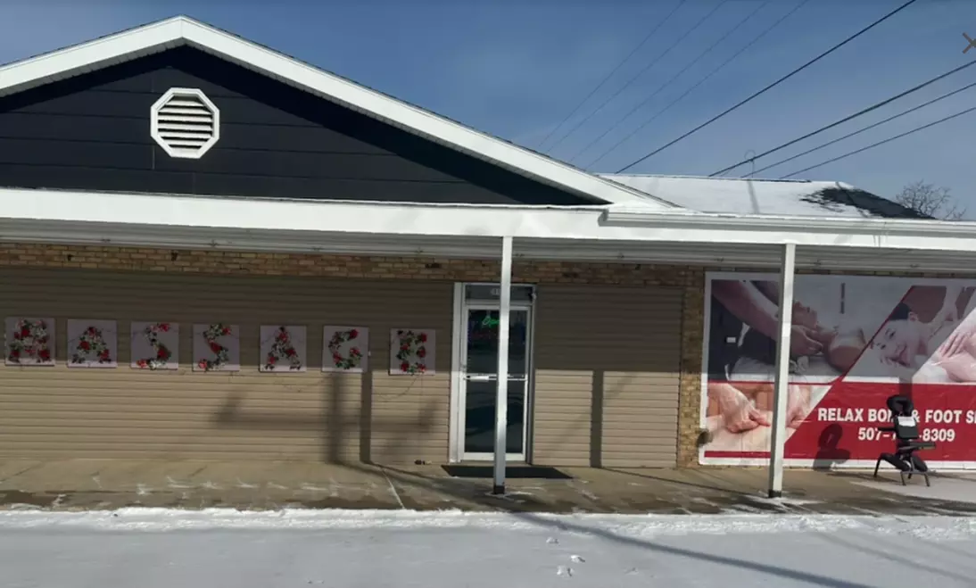 Choice of Swedish or Deep Tissue Massage at Relax And Wellness Massage