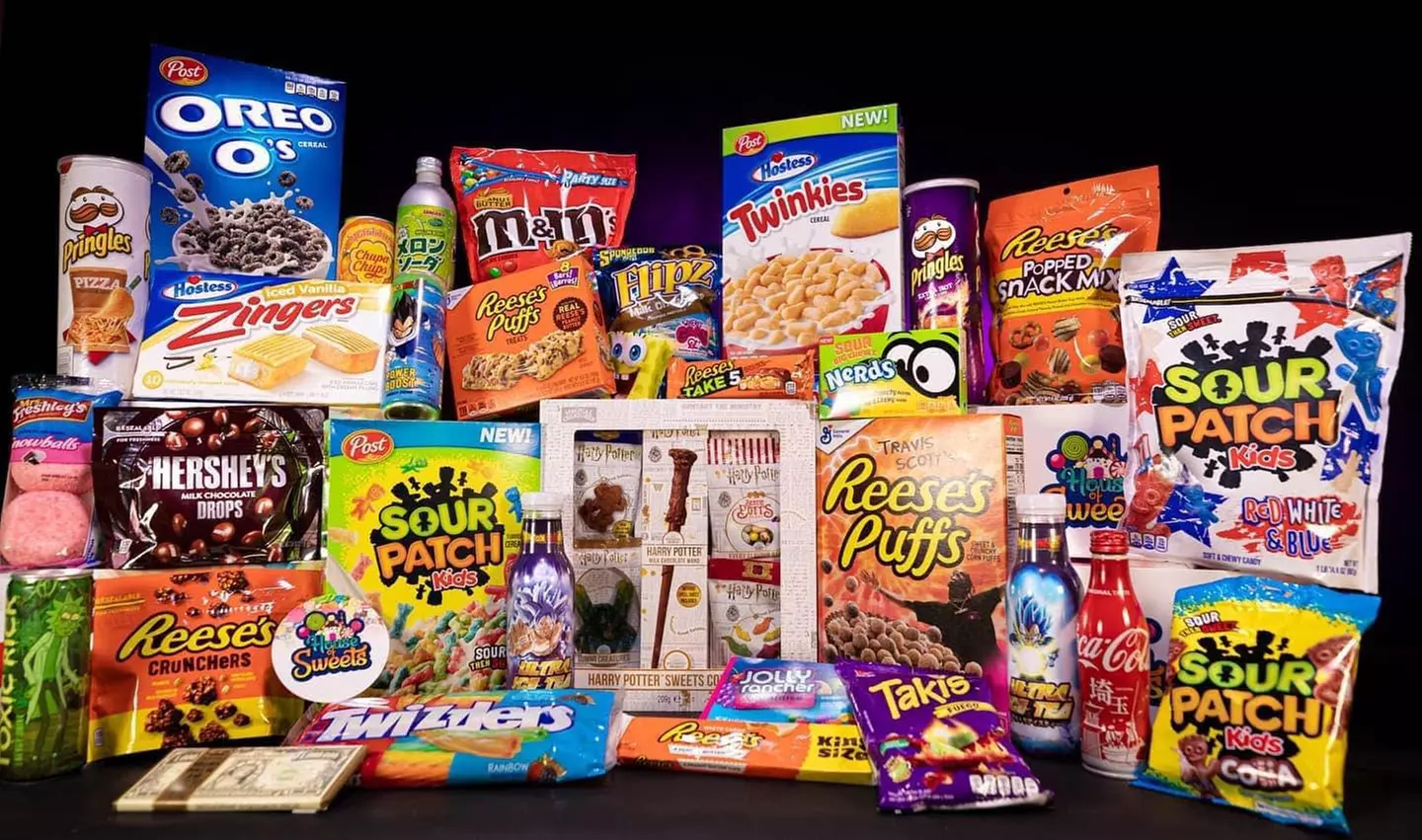 Wertgutschein über 10 € anrechenbar auf Produkte aus dem Sortiment im Onlineshop von House of Sweets - Primary Image