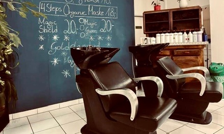 Waschen, Schneiden und Föhnen inkl. Pflege für alle Haarlängen, einlösbar für 1 Person - Salon SCHNIPP SCHNAPP