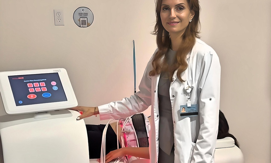 Image 1: Invisa Red Laser Body Contouring Treatment
