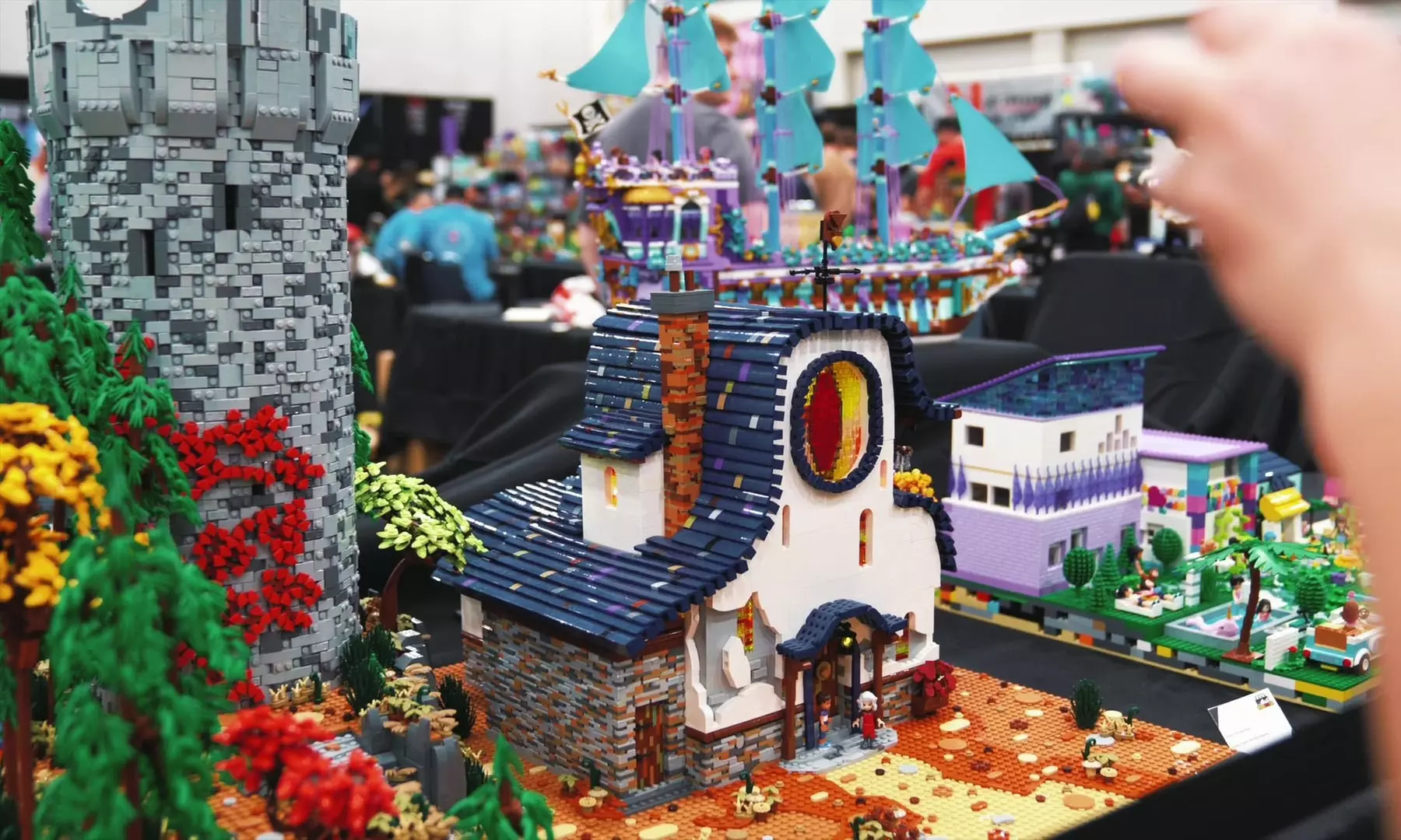 Up to 30% Off Orlando's Ultimate LEGO® Fan Convention