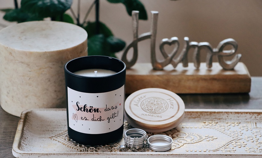 Image 5: 1x oder 2x Duftkerze mit Schmuck-Überraschung