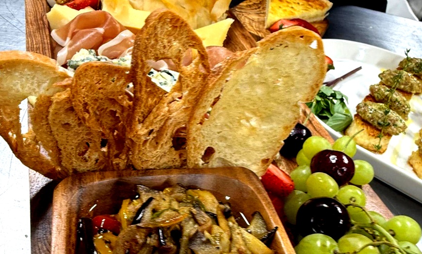 Image 5: Get Stunning Wedding Preview w/ Food Tasting/EventKore Entertainment