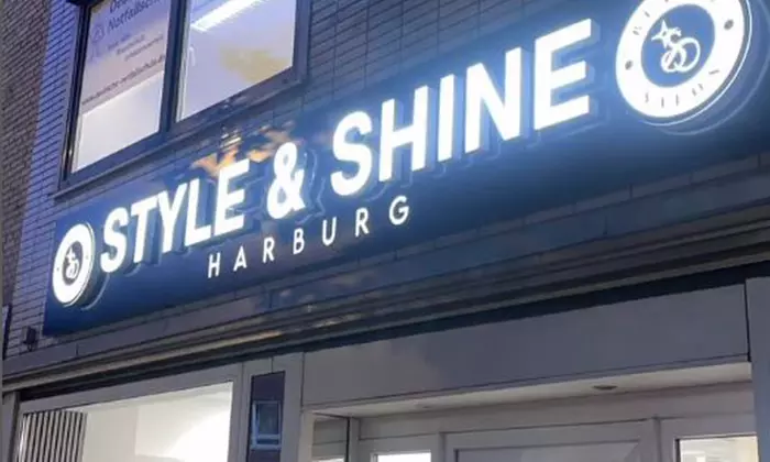 Balayage inkl. Schnitt und Föhnen für 1 Person für Haarlänge nach Wahl