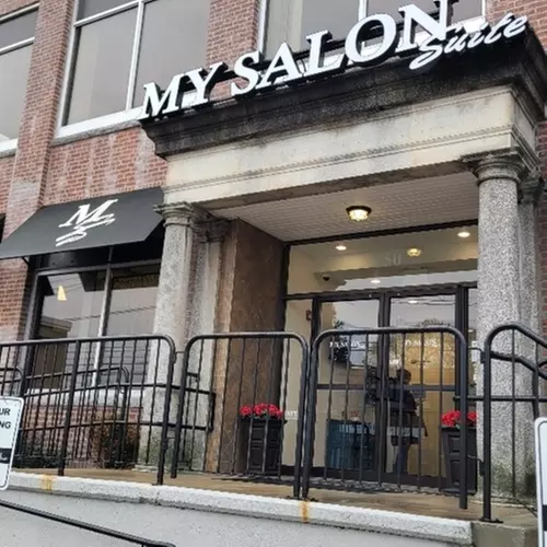 60 or 90-Min Swedish Massage or Two 60-Min Sessions + Essential Oils