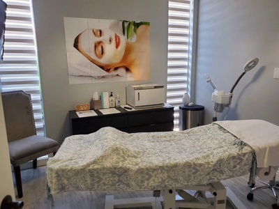 4 Sessions of Infrared Sculpt Treatments - Body Beautiful Spa