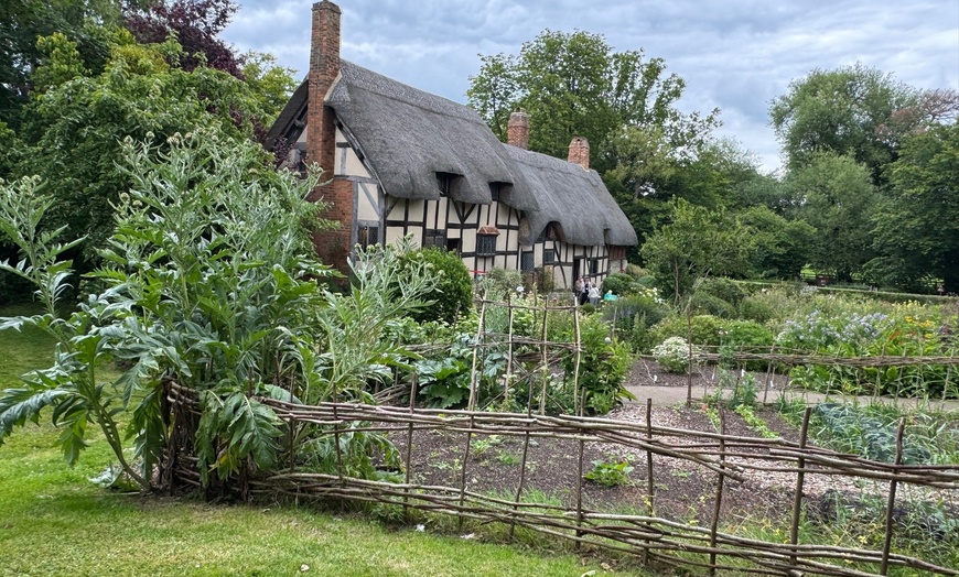 Image 7: Enjoy Historic Stratford-upon-Avon Golden Tours 