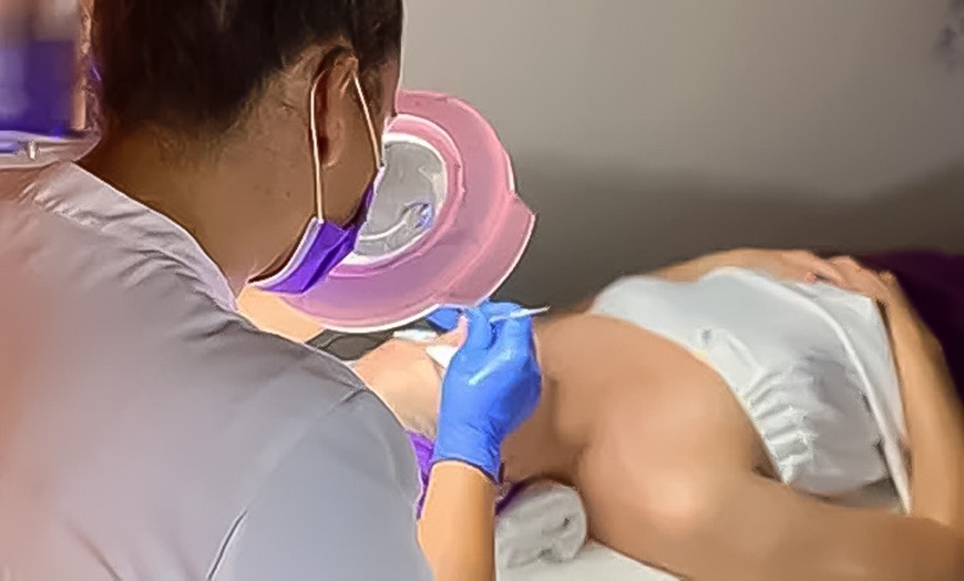 Image 1: 60 Min Massage and 60 Minute Facial for One or Couples