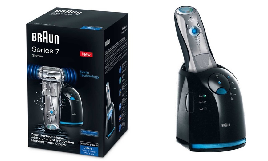 Image 2: Braun Series 7 Shaver