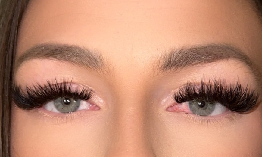 Image 10: Full Set Eyelash Extensions with One or Two Fill-in’s