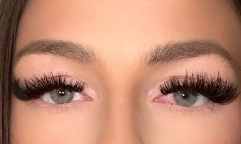 Full Set Eyelash Extensions with One or Two Fill-in’s