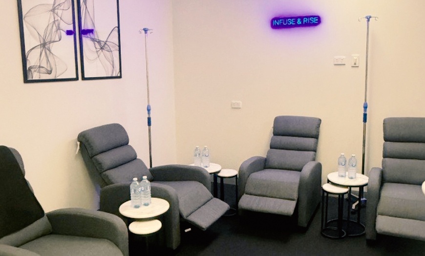 Image 8: Magnesium Float Pod, Red Light Trio, Hyperbaric Oxygen, & More 