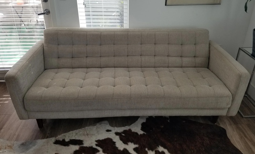 Image 5: Carpet Cleaning for 2, 4, or 6 Rooms