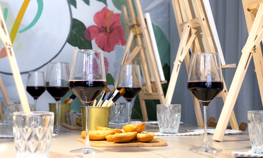 Image 2: Taller de pintura de 2 horas con bebida y tentempié para 1 o 2
